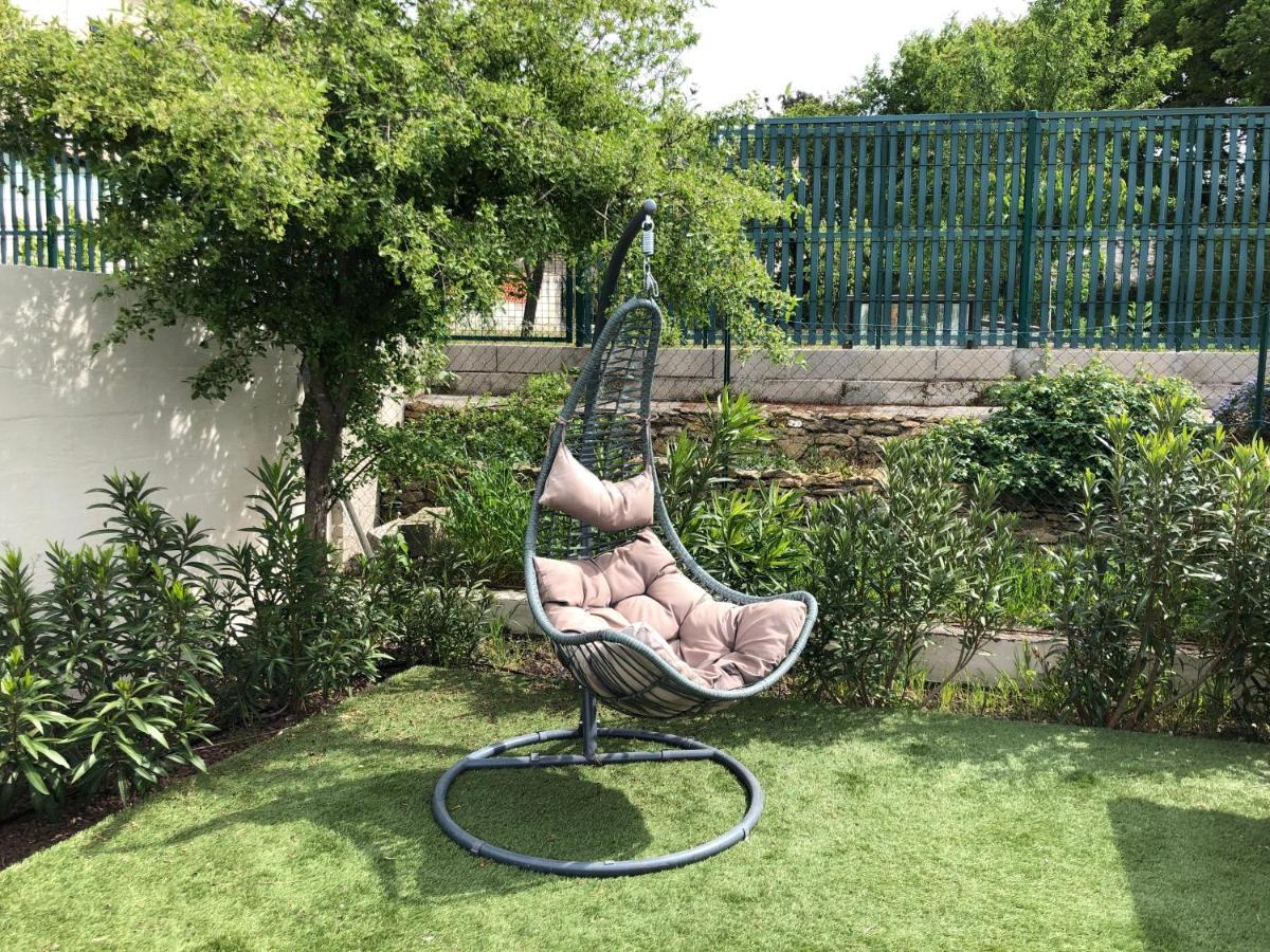 Gite Climatise Avec Piscine Sur Les Hauteurs De ボレーヌ エクステリア 写真