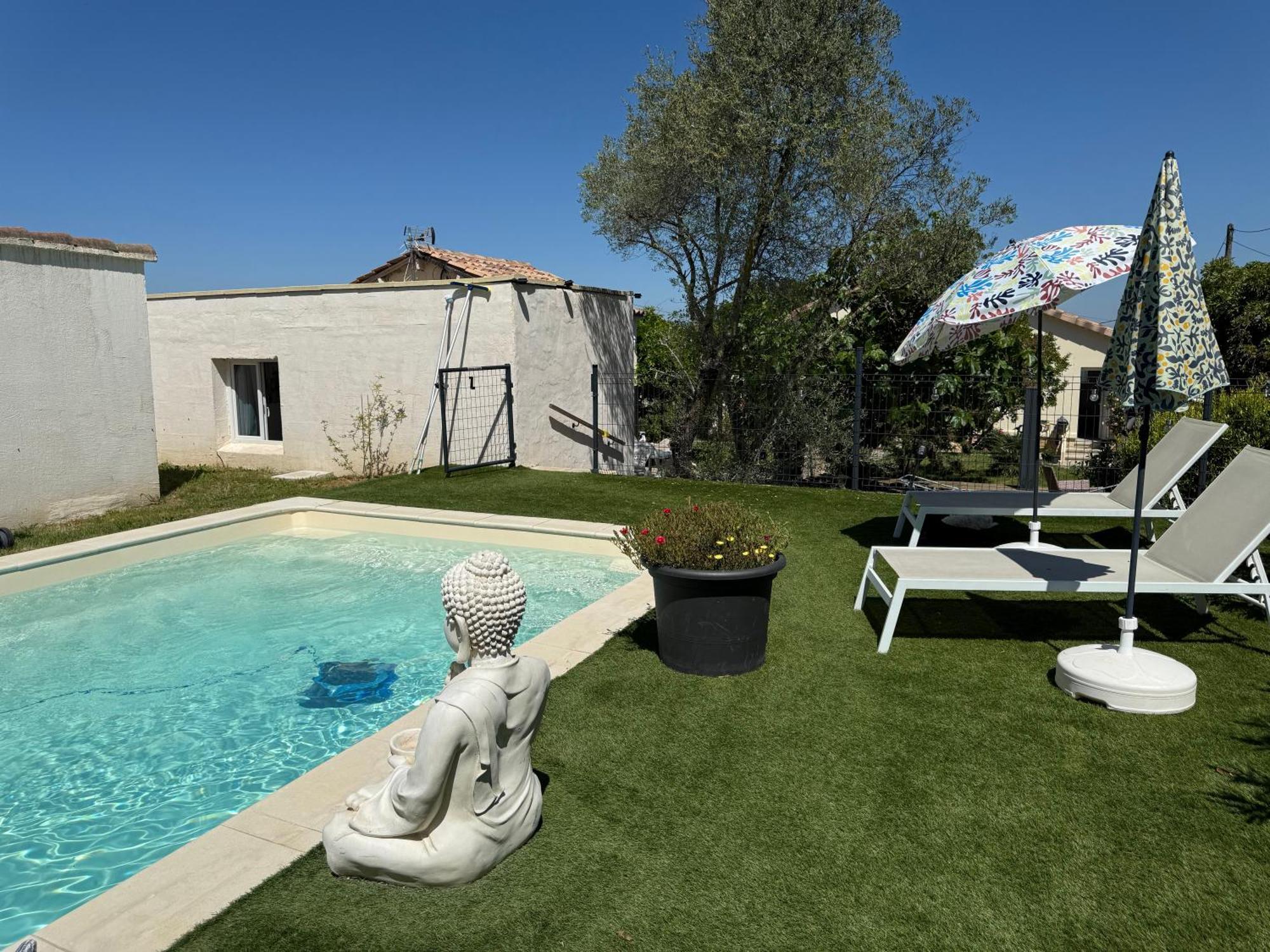 Gite Climatise Avec Piscine Sur Les Hauteurs De ボレーヌ エクステリア 写真